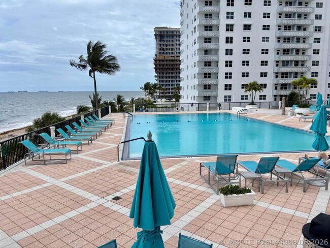 Building Photo - 4280 Galt Ocean Dr