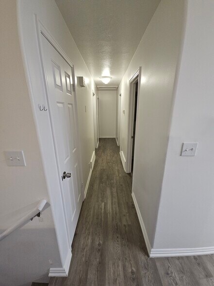 Building Photo - 1442 W 730 S