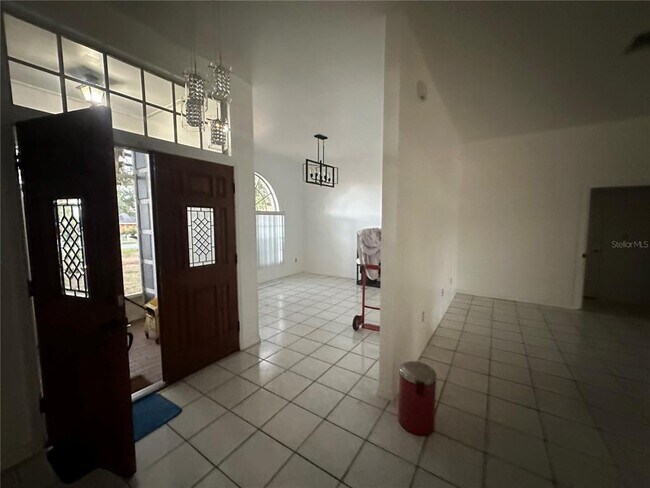 Building Photo - 1002 Shawnda Ln