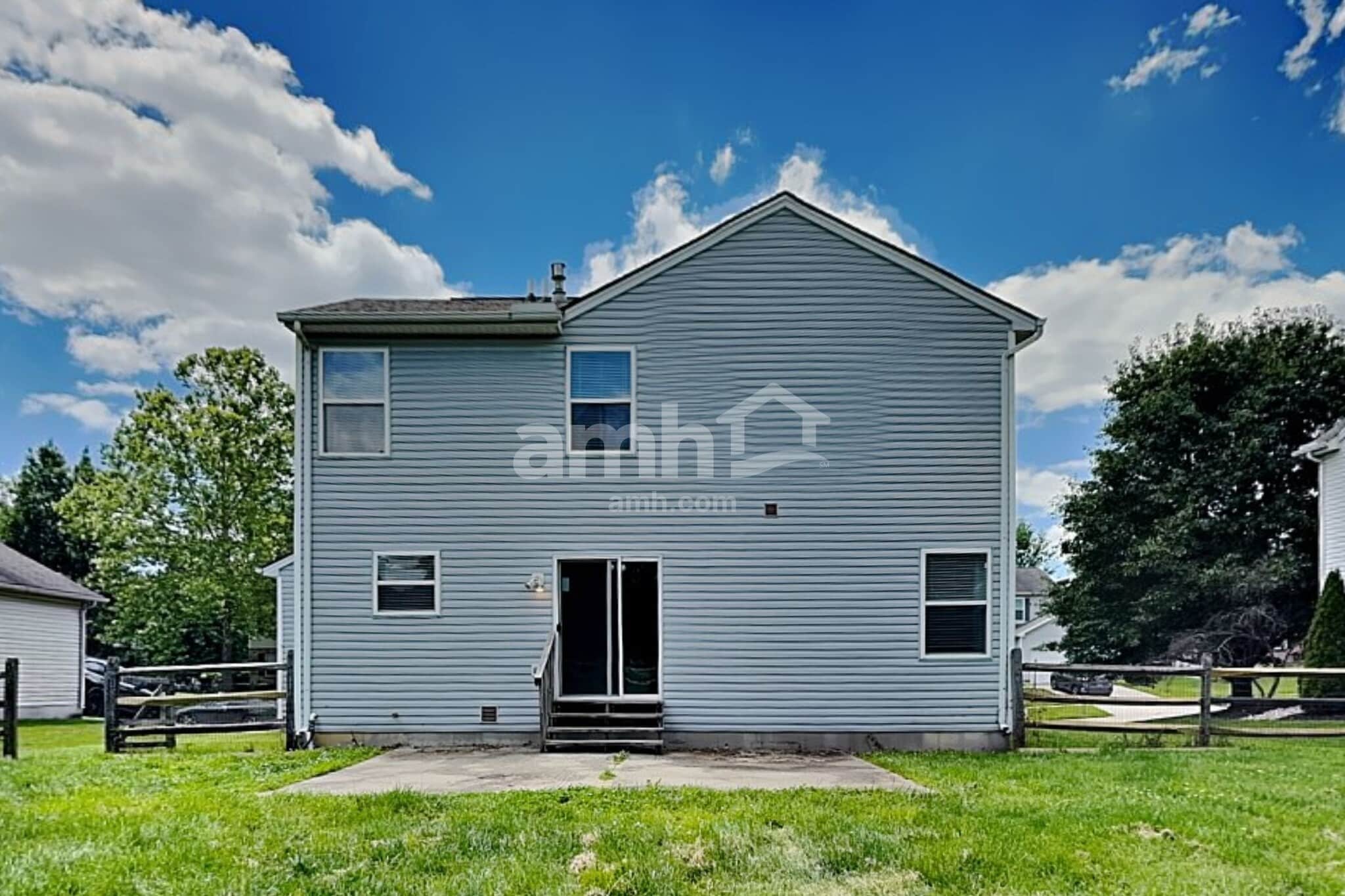 Building Photo - 700 Thornton Dr