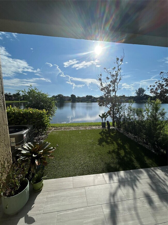 Building Photo - 711 SW 122nd Ave