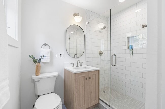 Building Photo - Freshly Remodeled Stunner Perched on the H...