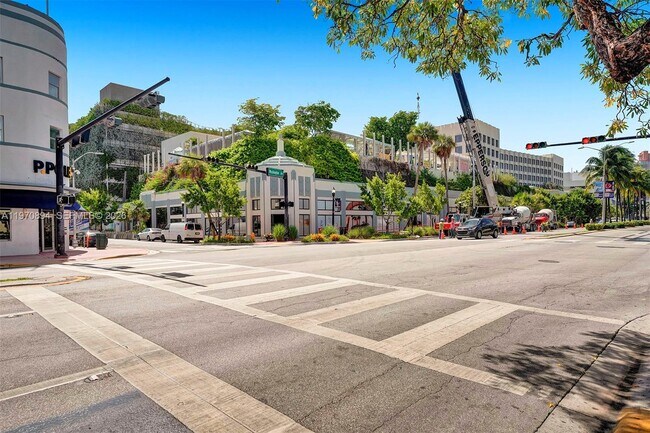 Building Photo - 710 Washington Ave