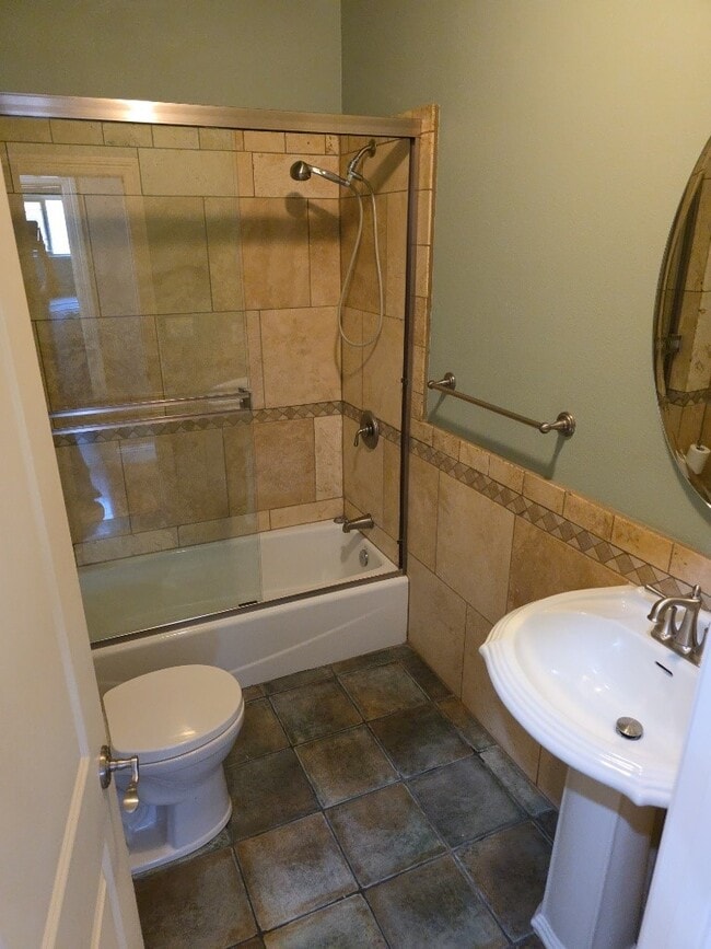 Building Photo - 4814 Iroquois Trail