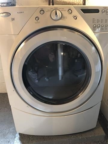 Building Photo - 46 W 42ND St