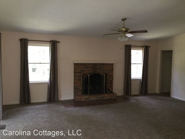 Building Photo - 2 br, 2 bath House - 228 Park Lane
