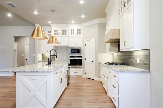 Building Photo - 4 bed 2 bath Cooper ISD