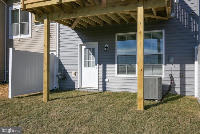 Building Photo - 107 Alderman Wy
