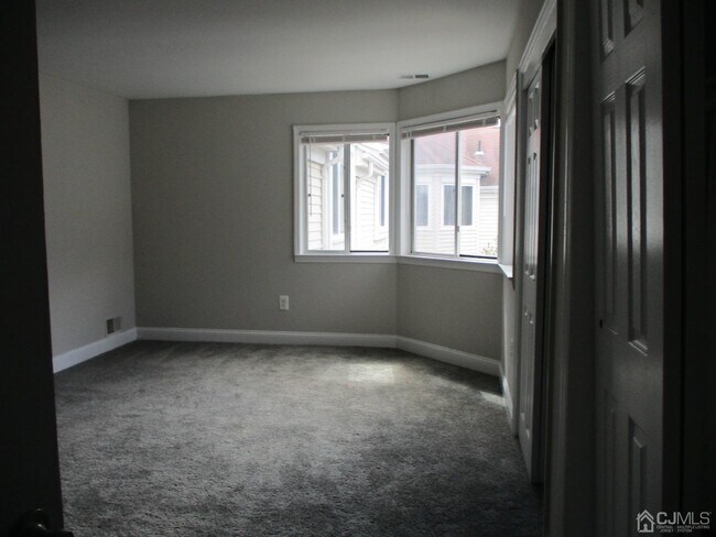 Building Photo - 1158 Schmidt Ln