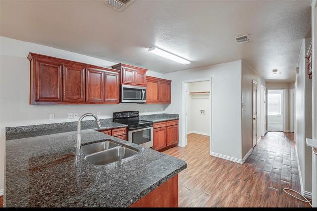 Building Photo - 456 Canvas Ct