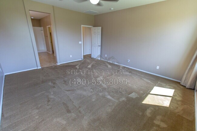 Building Photo - 18295 W Saguaro Ln