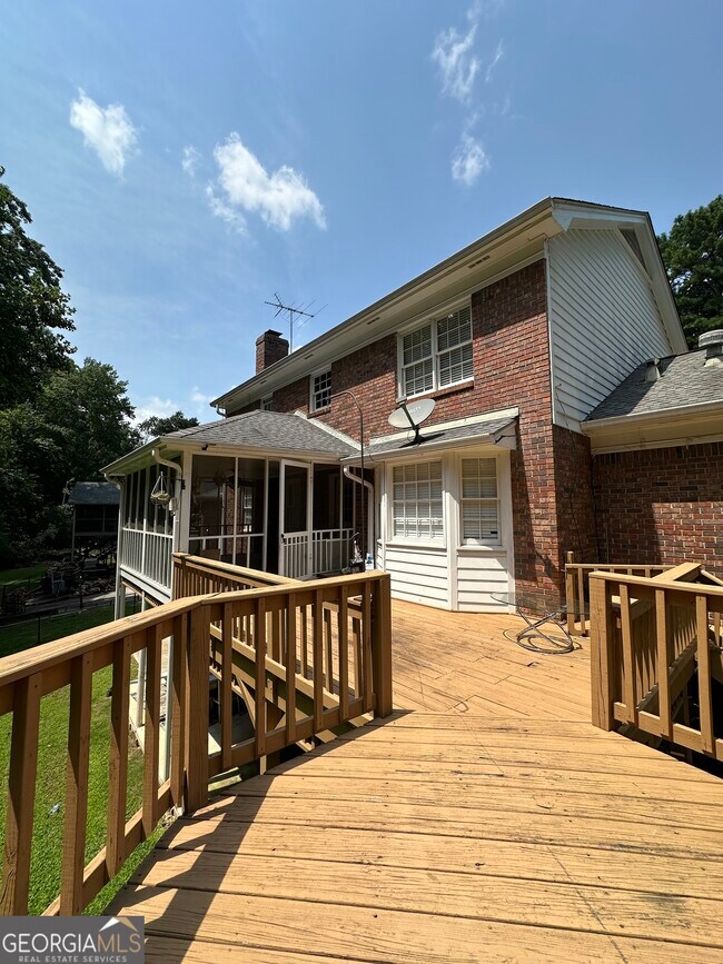 Building Photo - 3896 Northlake Creek Dr