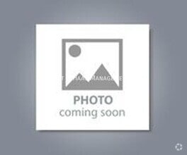 Building Photo - 9118 1/2 Cedar St.-