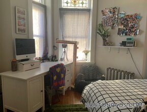 Building Photo - 38 Hemenway St