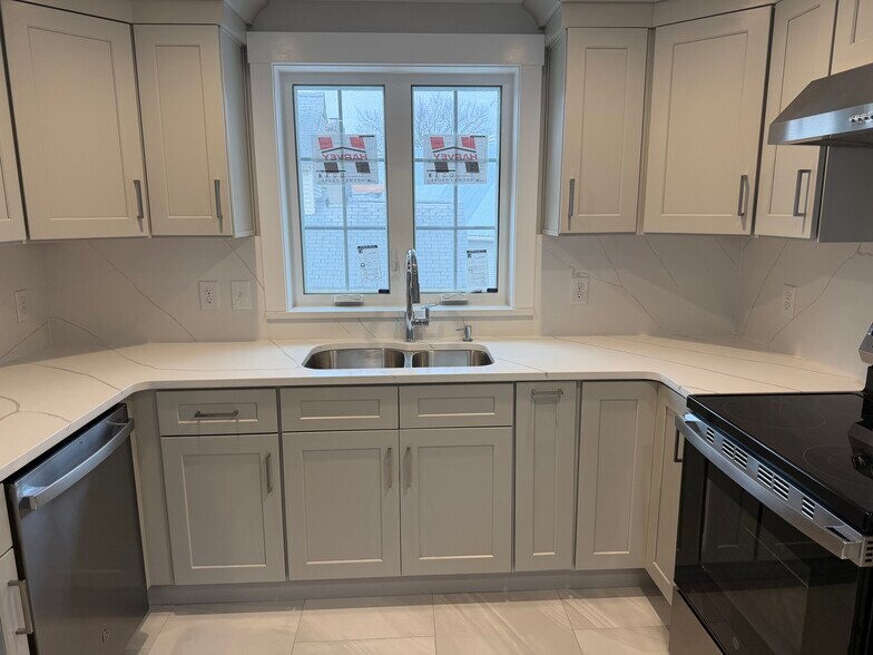 Kitchen - 18 S Main St