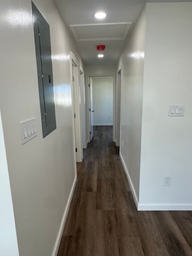 Building Photo - Spacious 4 Bedroom, 2 Bath, 2 Car Garage, 2 story Single-family home w/yard