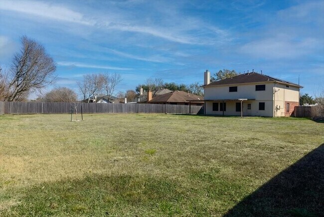 Building Photo - 16218 Bunker Ridge Rd