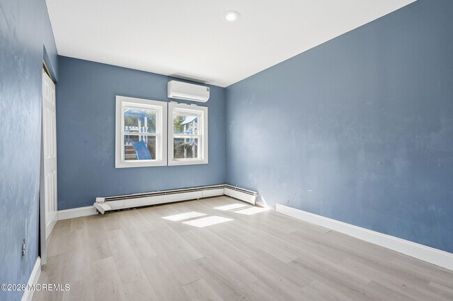 Building Photo - 644 Ocean Ave