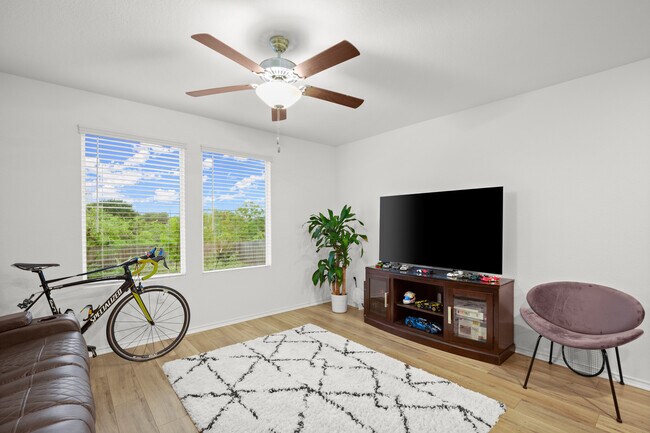Building Photo - 7304 Sparkling Light Dr