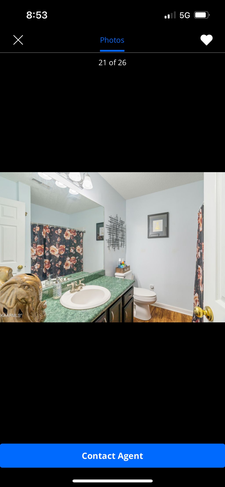 Back bathroom - 7904 Cavanaugh Way