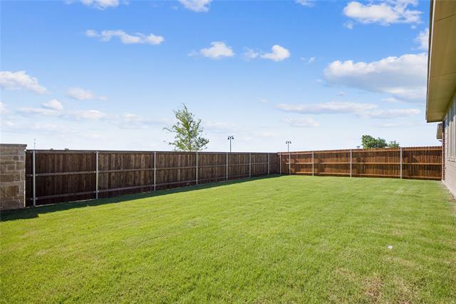 Building Photo - 4905 Woodloch Dr