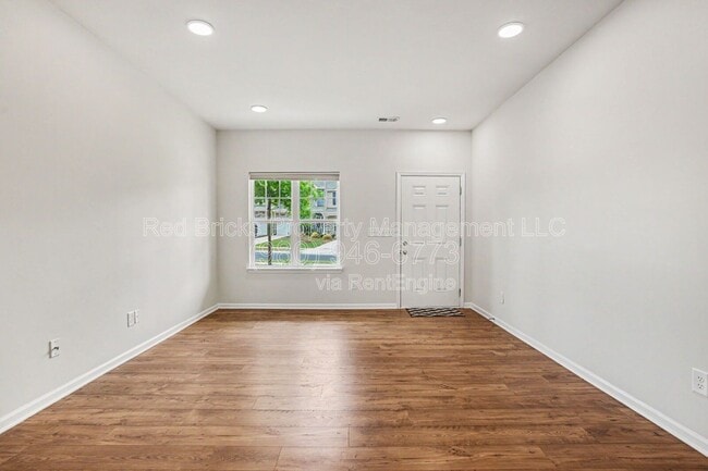 Building Photo - 6431 Revolutionary Trail
