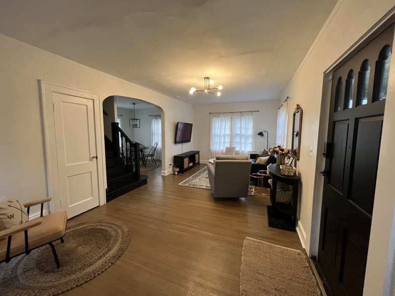 Building Photo - 3044 Brookside Parkway North Dr