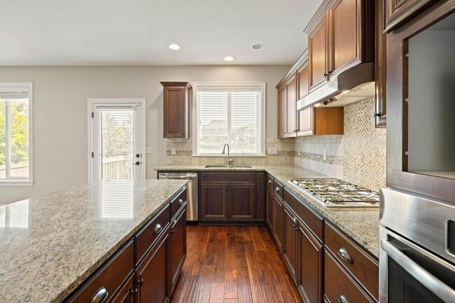 Building Photo - Spacious 4-bdrm/3-bath in North Bethany—Ga...