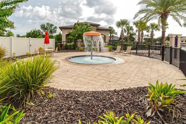 Building Photo - 10124 Malpas Point