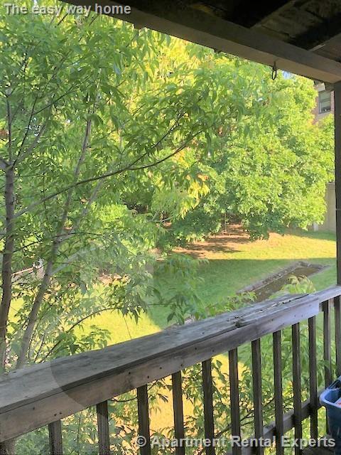 Building Photo - 19 Strathmore Rd