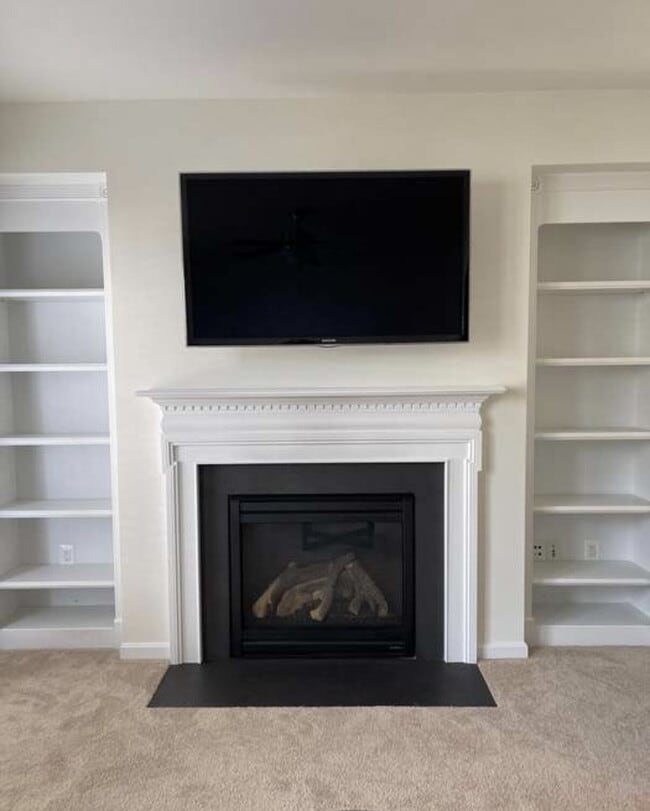 Building Photo - 3BD/3BA:  COMING SOON:   Fabulous Owings Mills Townhome