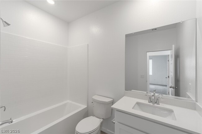 Building Photo - 9946 Kimura Hls Ave