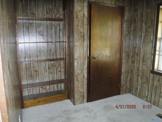 Building Photo - 172 Blair Rd