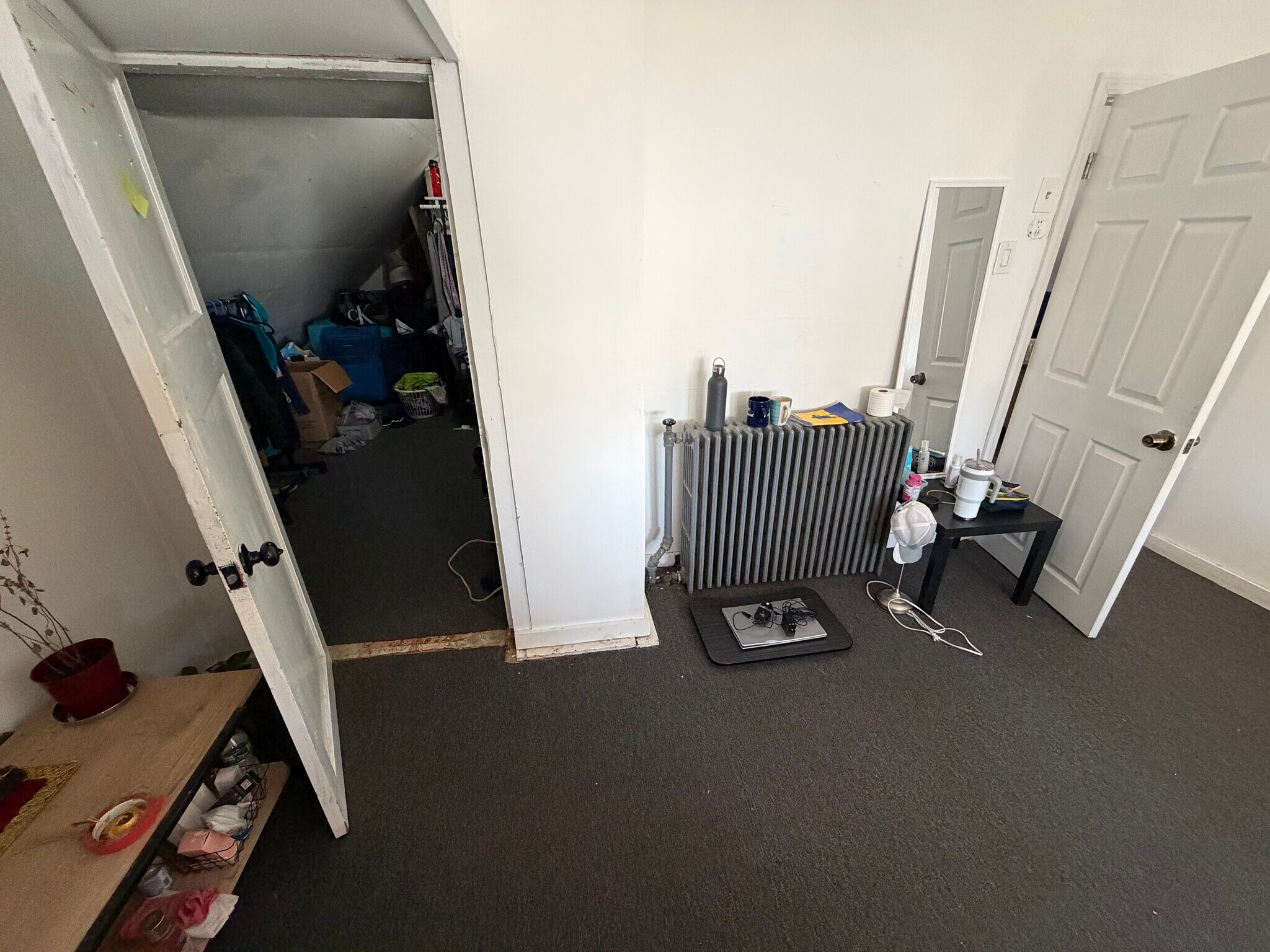 Building Photo - 23 Moraine St