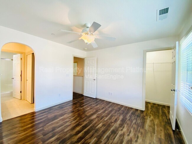 Building Photo - 3628 Elevations Way