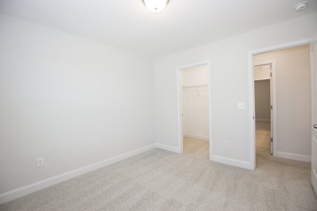 Building Photo - Charming 4 Bedroom Rental Home with Spacious Layout in Carthage, NC!