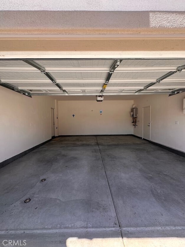 Building Photo - 27550 Brodiaea Ave