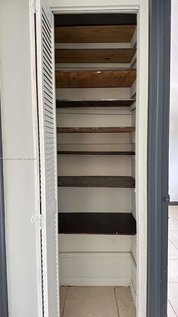 Building Photo - 4200 NW 3rd Ct