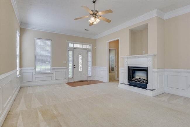 Building Photo - 2436 River Birch Dr
