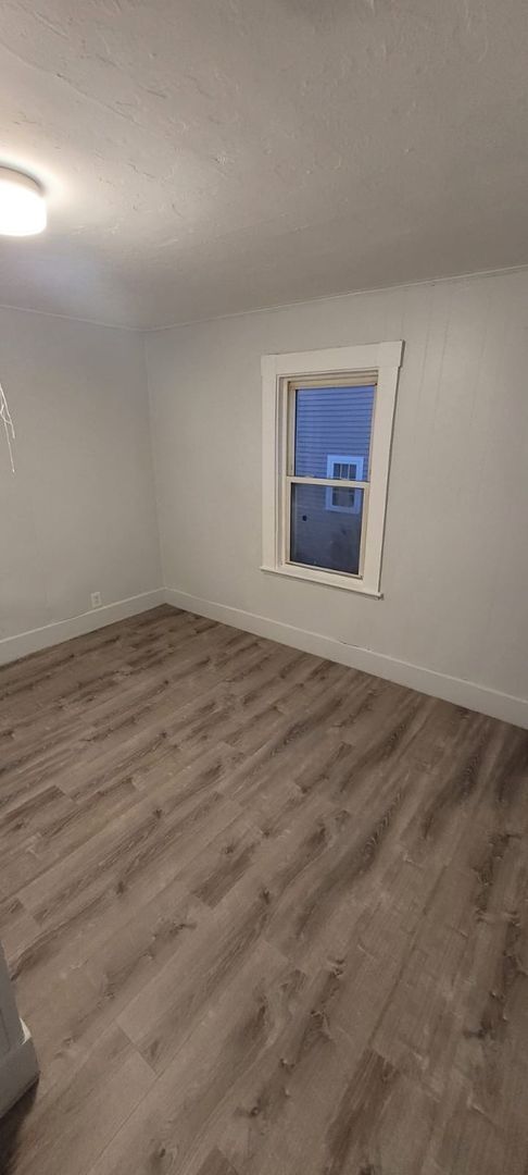 Building Photo - 331-333 Grove Street