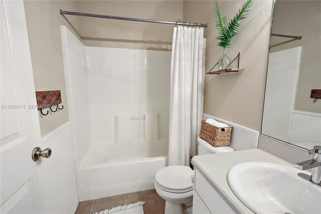 Building Photo - 143 37th Dr SW