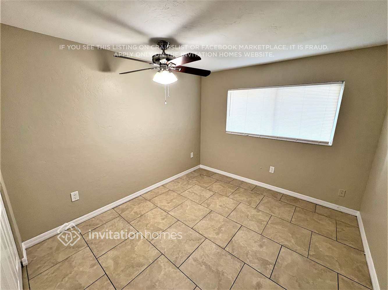 Building Photo - 2401 24th Way