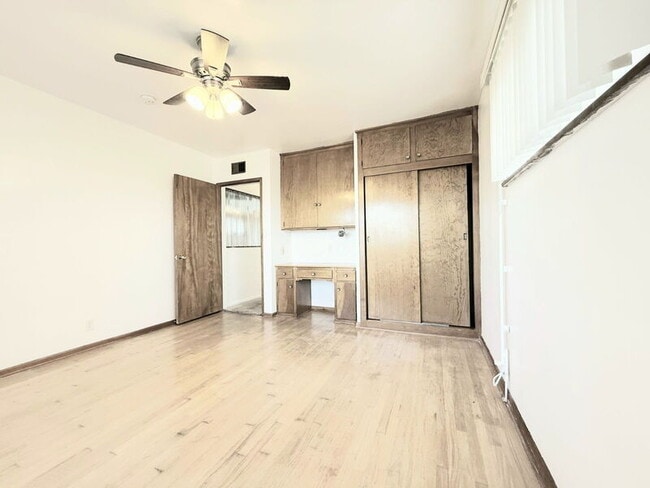 Building Photo - 4029 Don Diablo Dr