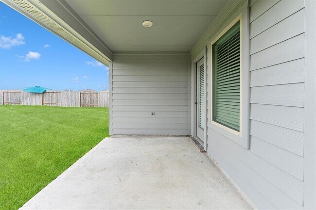 Building Photo - 20818 Marigold Meadows St