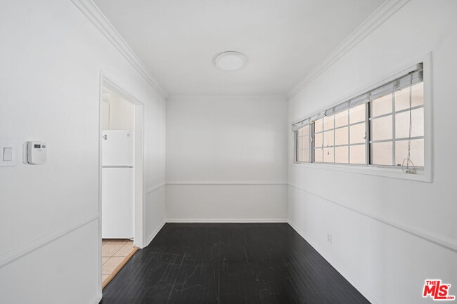 Building Photo - 1051 S Holt Ave