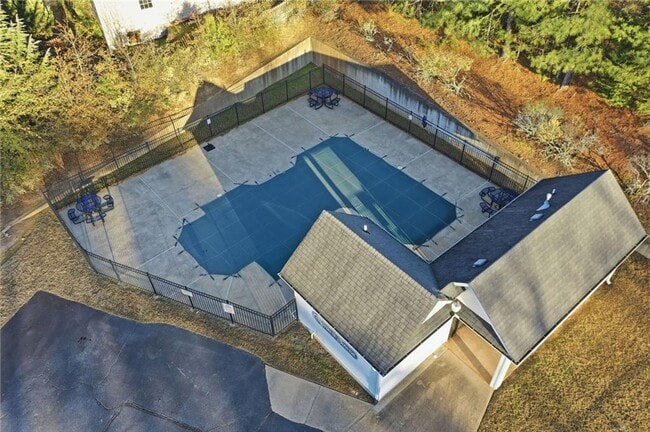 Building Photo - 205 Towne Ridge Dr