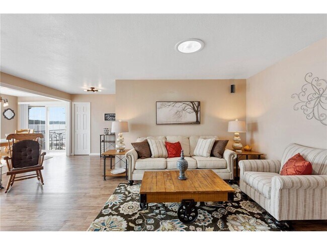 Building Photo - 26755 Fremont Dr