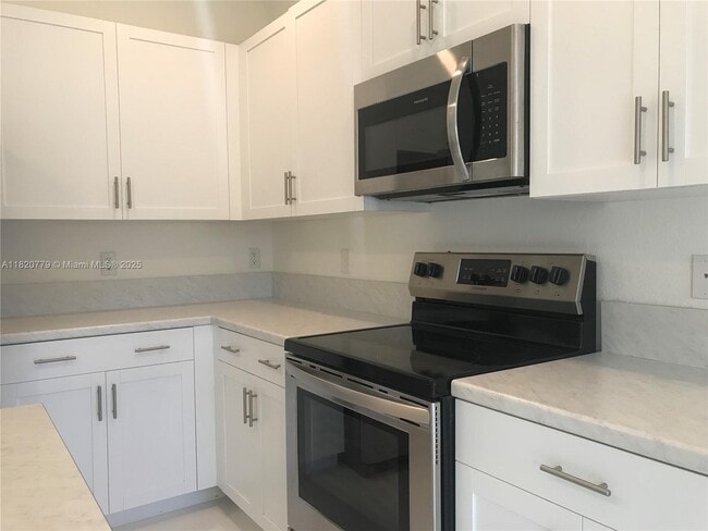 Building Photo - 278 NE 208th Terrace