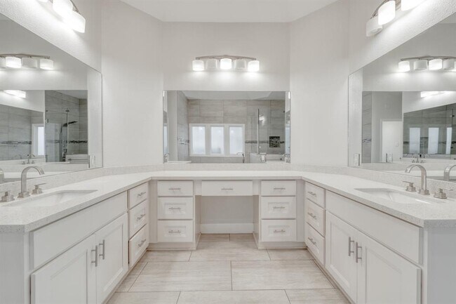 Building Photo - 3908 Edwards Mountain Dr