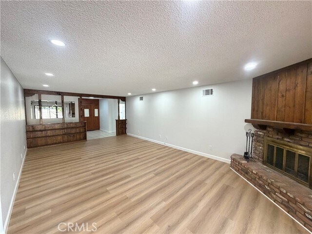 Building Photo - 17950 Fremontia Ln
